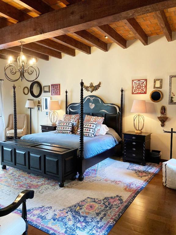 Exclusive Luxury Guest Center House - 3