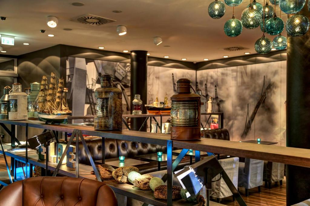 Bar/lounge