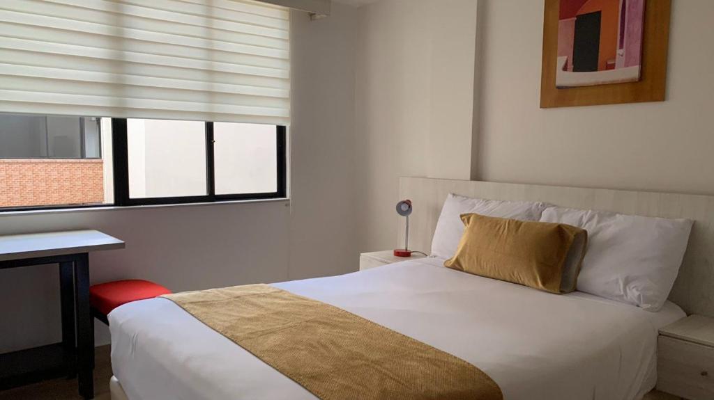 Hotel Mediterraneo Quito - 2