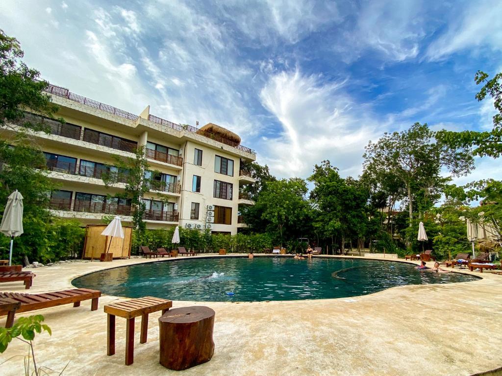 Apt Retreat with Cenote and Pool - 4