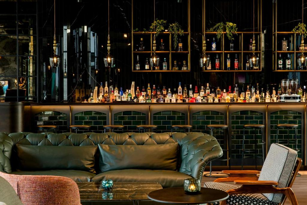 Bar/lounge