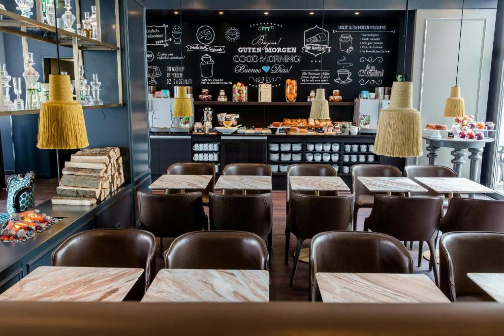 Motel One München-Sendlinger Tor - 4