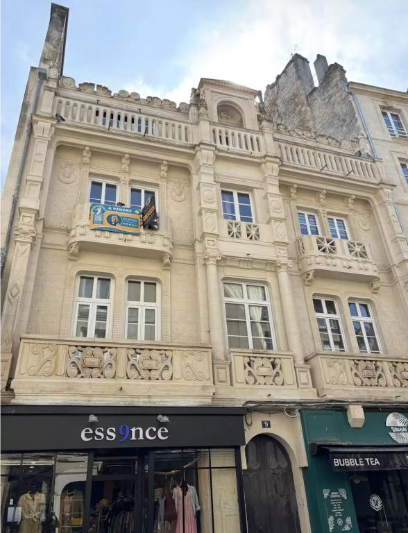 L'écuyère - Charmant T2 - Hypercentre - Balcon - 2