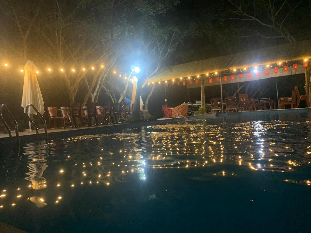 Trang An River Mountain Ecolodge