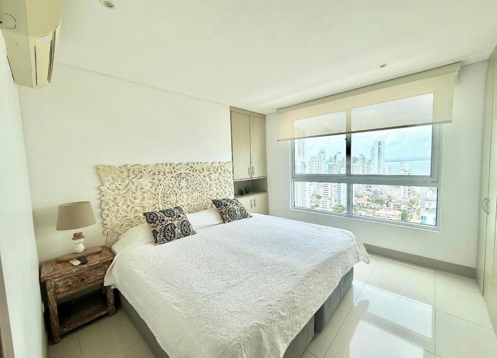 3br Apartment in front of the beach 8 paxs - 4