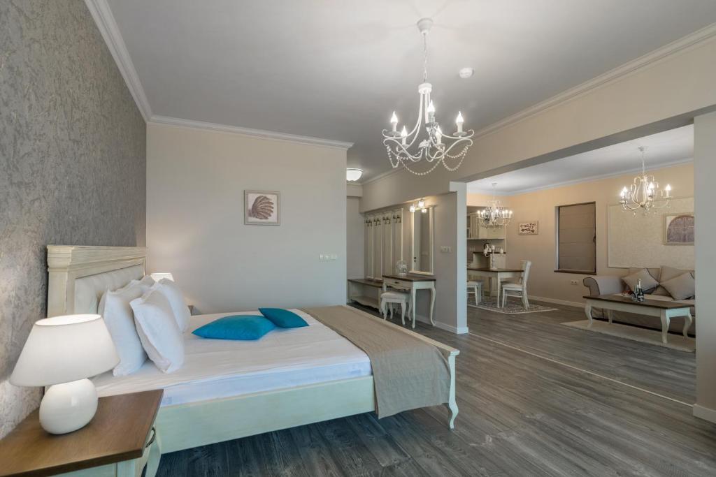 Sunny Castle Hotel - All Inclusive, Beach and Free parking — Kranevo, Dobrich