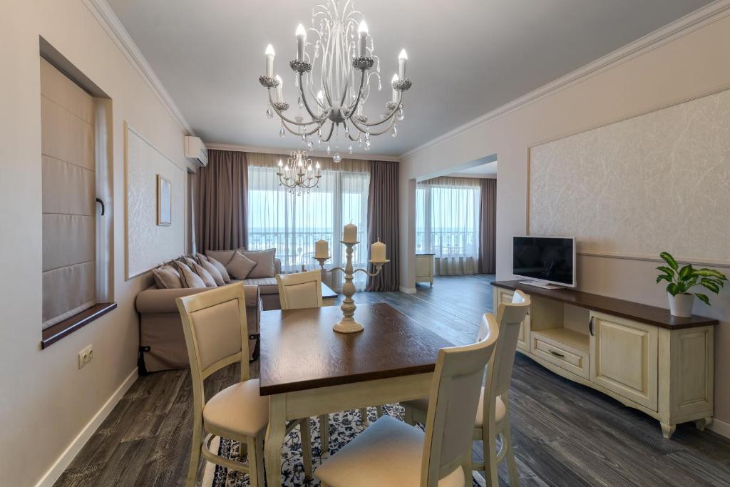 Sunny Castle Hotel - All Inclusive, Beach and Free parking — Kranevo, Dobrich