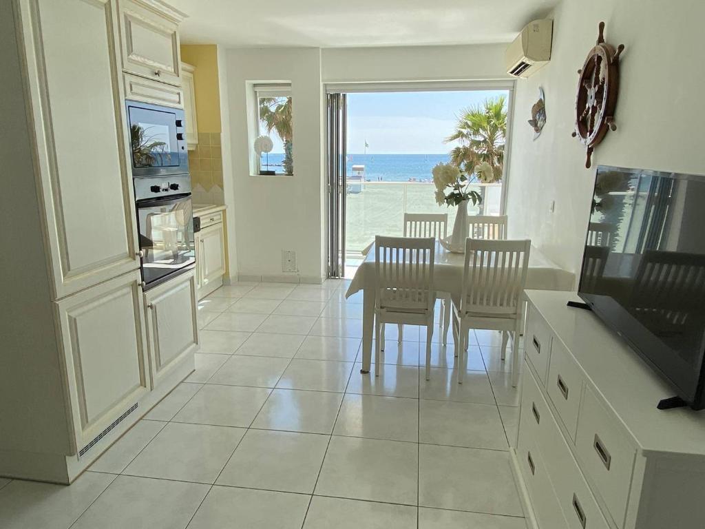 T2 clim, front de mer, balcon vue mer exceptionnelle classé 4OHA21 - 2