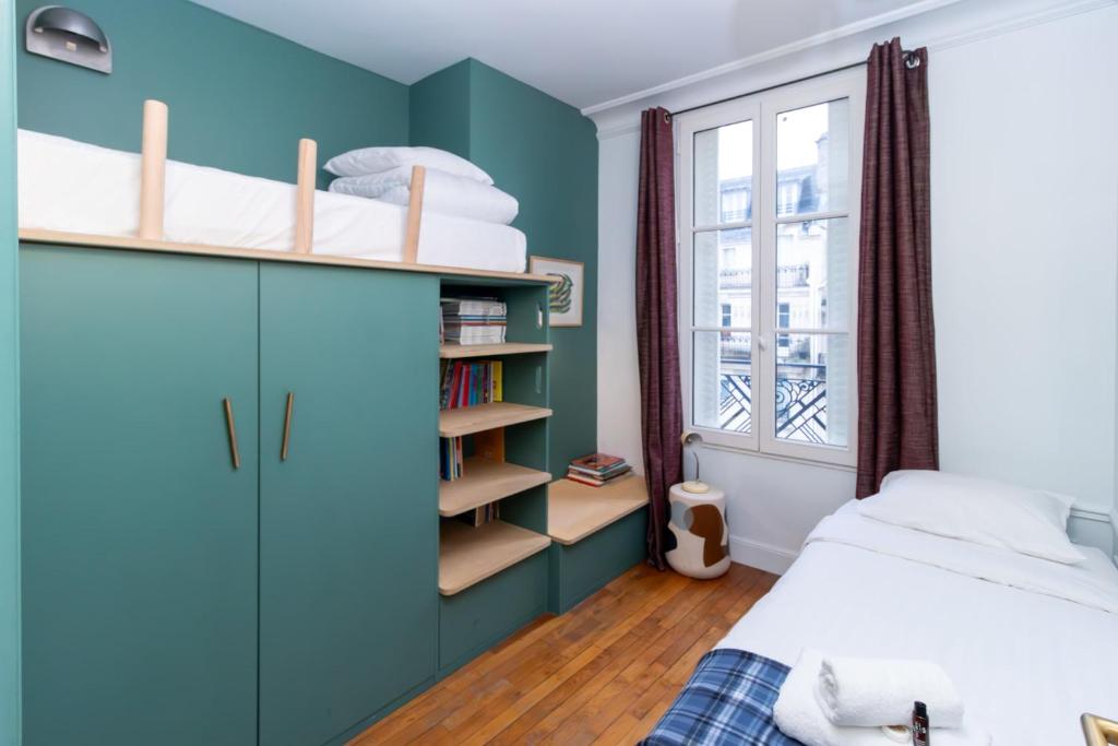 Superb flat with terrace in the centre of Paris - 4