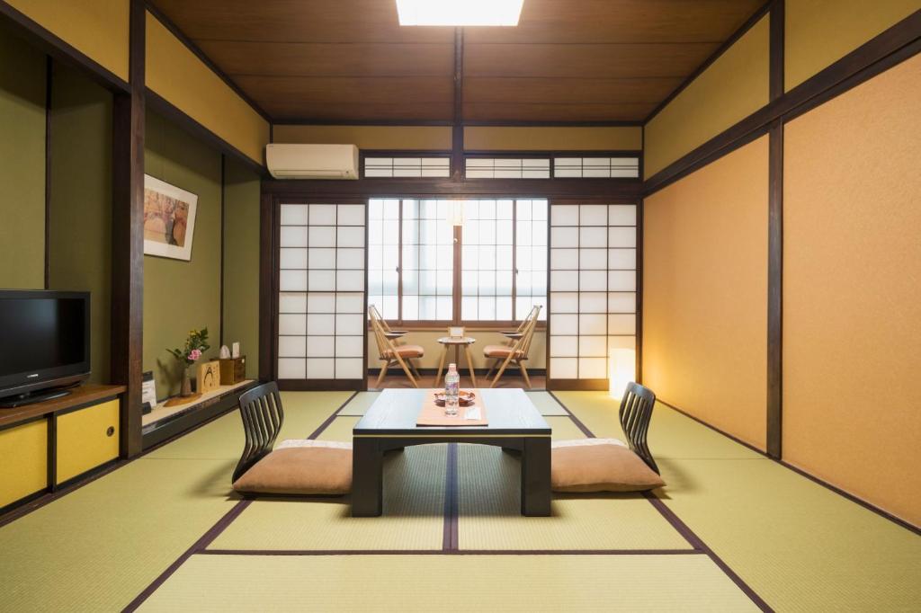 Asunaro旅館 (Ryokan Asunaro)