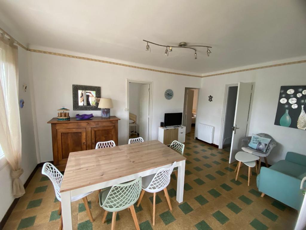 Villa T3, 6 couchages, proche plage et commerces - 2
