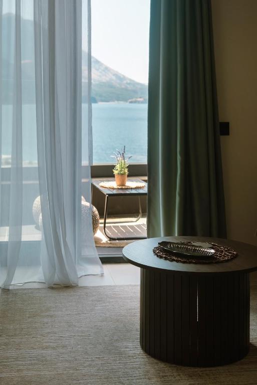 ZOA Seaview Apartment - 2