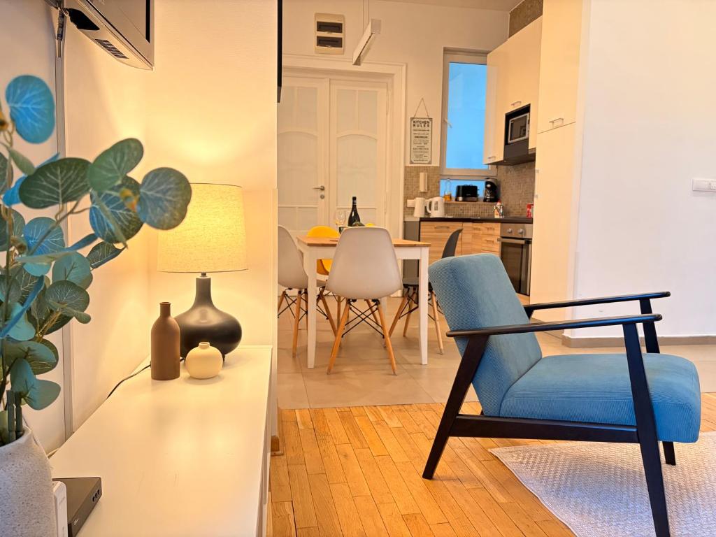 City Break Apartments Chic and Luxury - 3