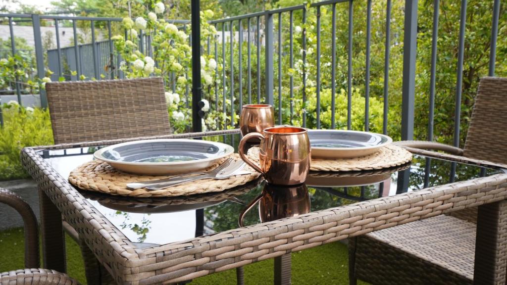 Pequeño oasis con terraza privada - 4
