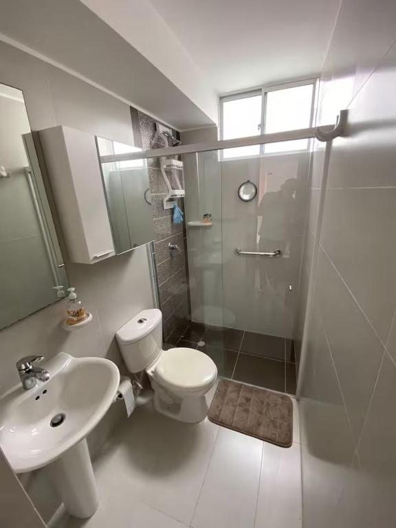 Apto Moderno 3 hab con Piscina, Balcón y BQQ - 4