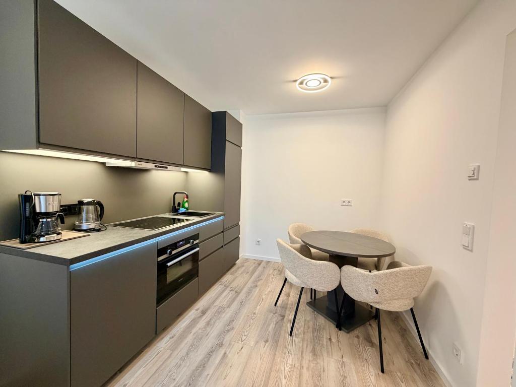 GG Apartment 8 - 2