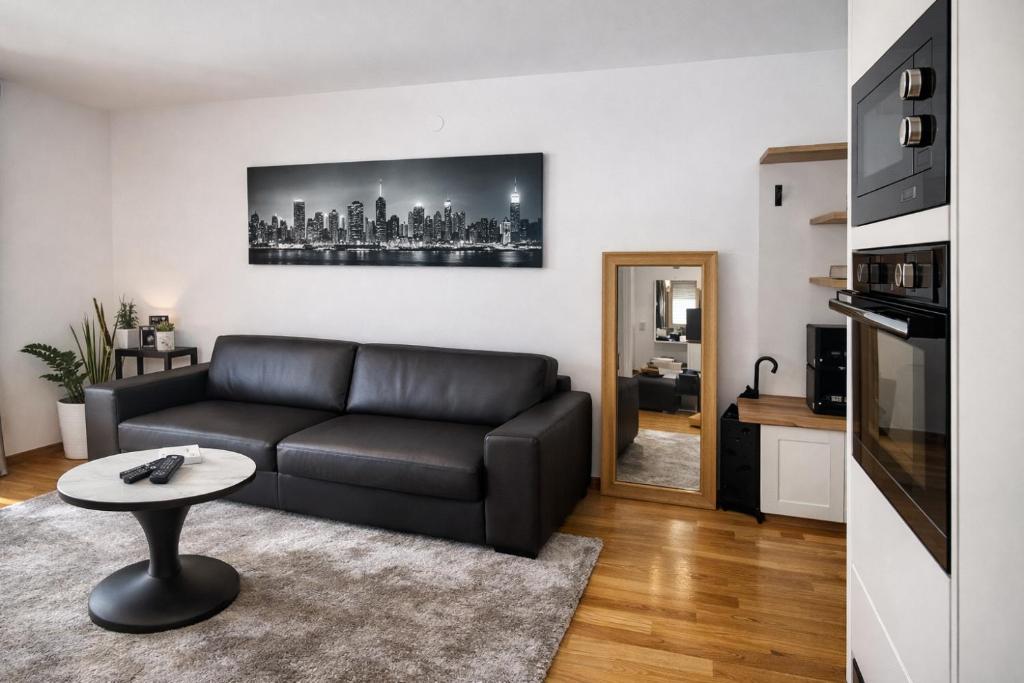 Luxury Apartment-Aurora 33 Free Parking City Center - 4