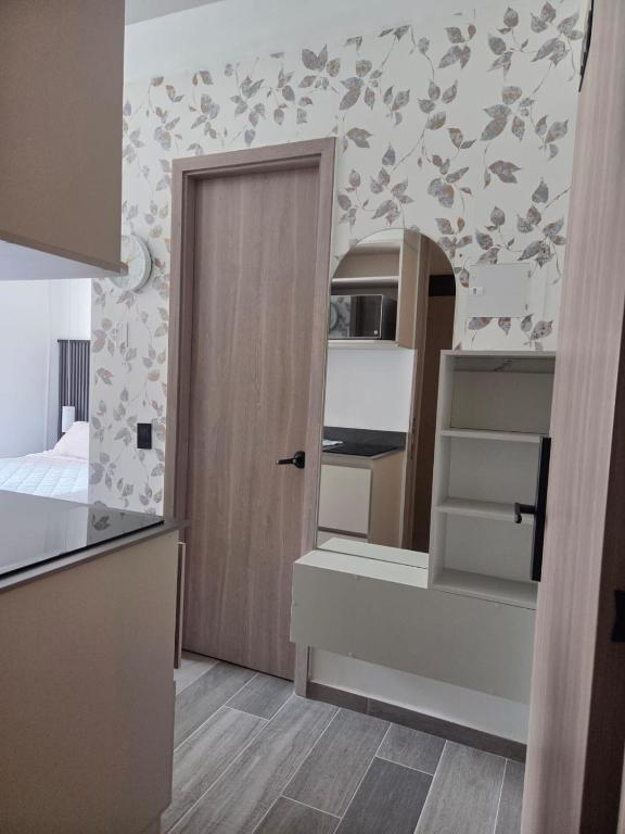 Beautiful Laureles Studio Apartment - 1