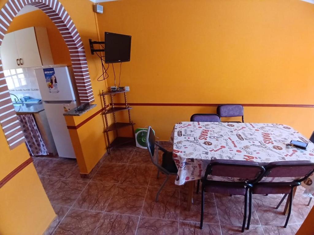 CASA FAMILIAR PARRILLA y Estacionam - 4