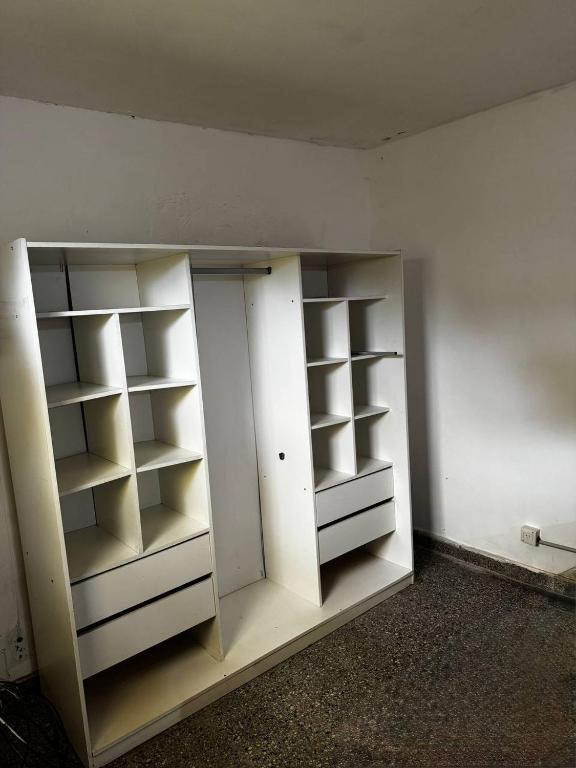 Casa de atrás, entrada por porton - 4