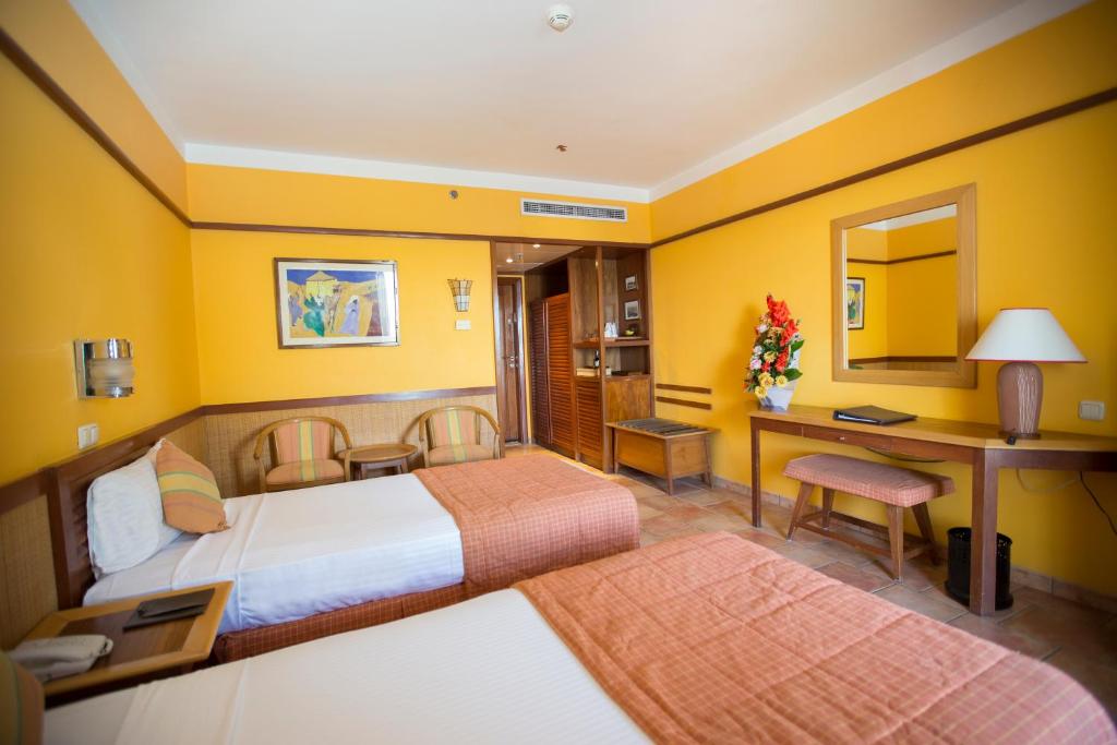 Lido Hotel photo