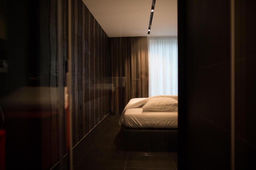 Le Cube, Profondeville