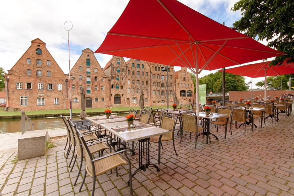 Restaurant, Hotel Jensen in Lubeck