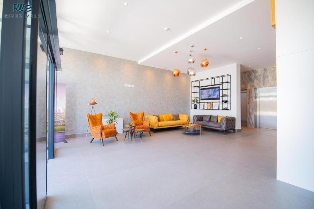 River walk Apartment 217 - 2