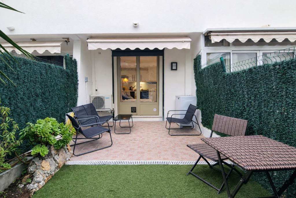 Croisette, studio with garden, air conditioning - 1