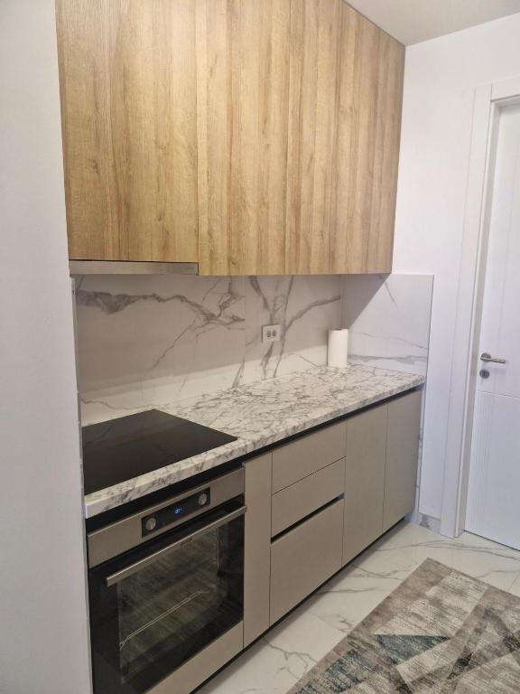 Stay & Enjoy Apartment - 5