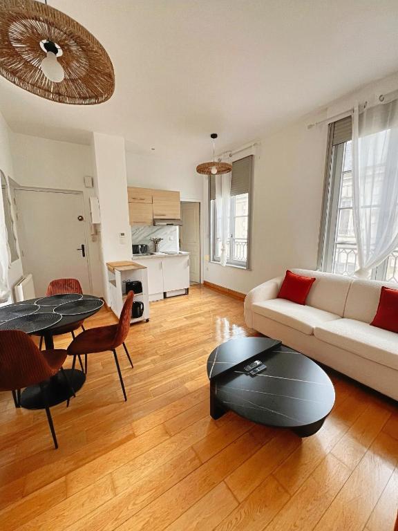 Superbe T2 avec Terrasse et parking privés en centre ville - 4