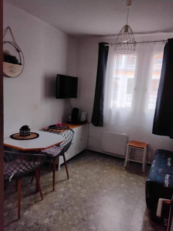 Studio confortable proximité centre ville & Thermes - 2
