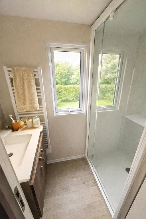 Mobil home Ty Brehat vue lac 2 chambres 4 personnes - 2