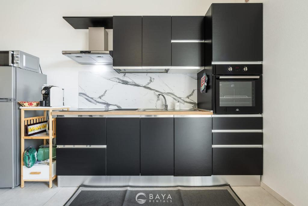 Modern 2BR Retreat in Pula - Bright & Quiet - 4