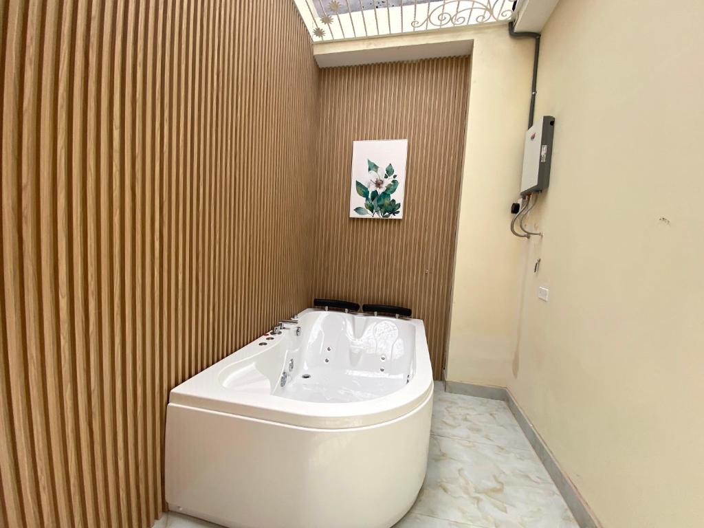 Chantel Apartment Jacuzzi en Centro - 1