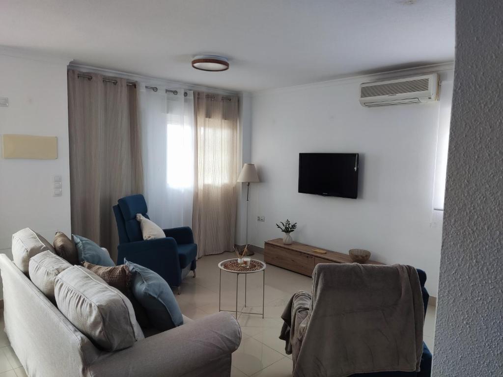Apartamento entero - 110m2 más Solárium - 4 habitaciones y 2 baños - 3