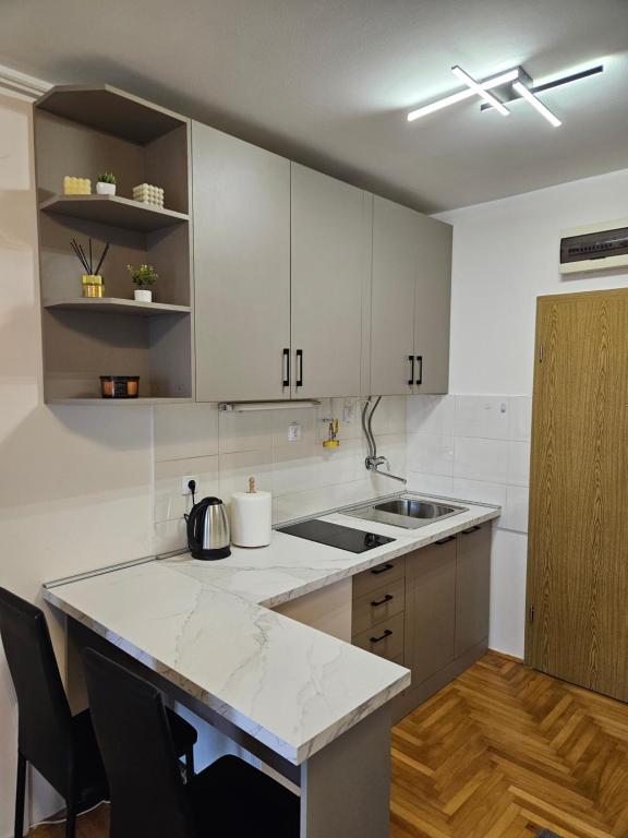 BS Center Apartment - 3