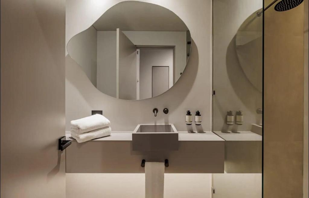 Penthouse con jacuzzi, amplio 5 habitaciones, poblado Medellin - 1