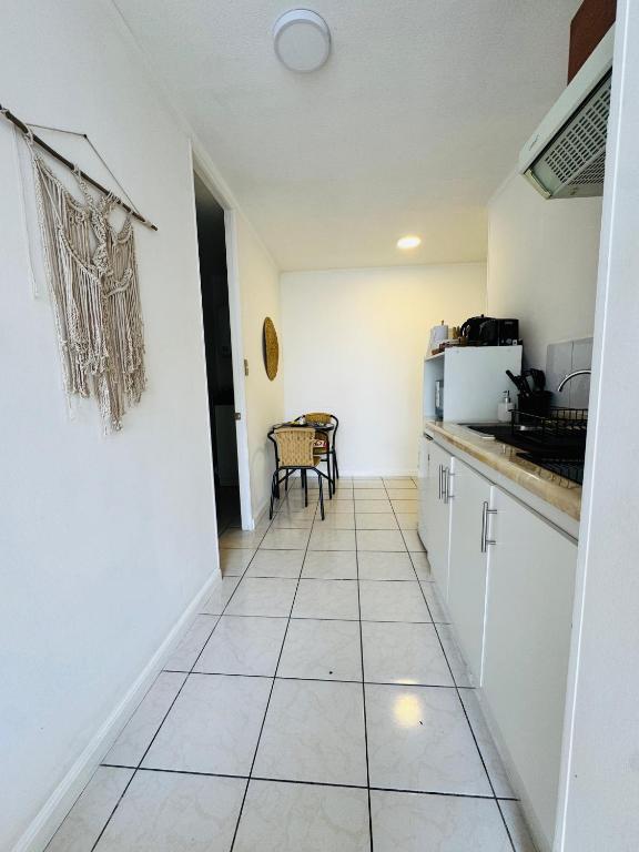 Departamento Don Diego IX muy cerca del Movistar Arena, con 2 estaciones del metro cerca, parking de reserva interior con tarifa sin incluir en el total de la habitación, ya que es del condominio - 5