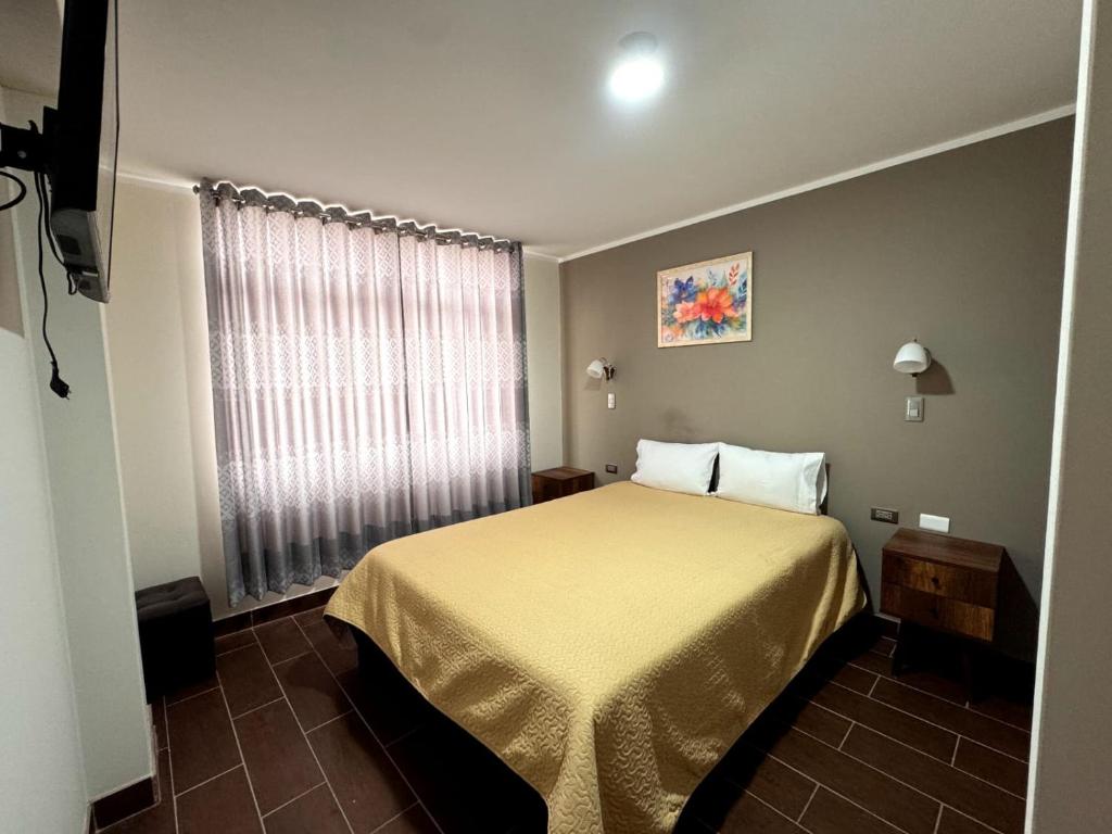 EL GRAN SEÑORIAL - 2