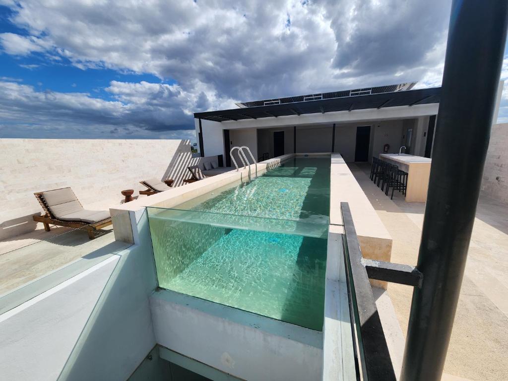 Infinity pool with panoramic view in Mérida - 5