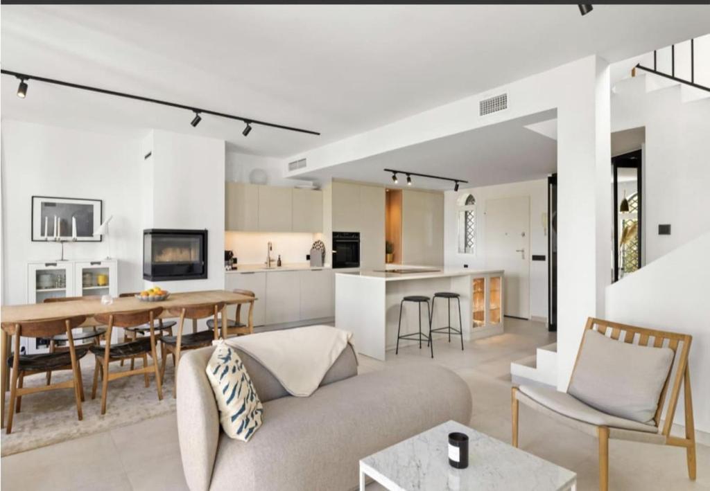 Se8 - Stylish townhouse with rooftop terrace - 4