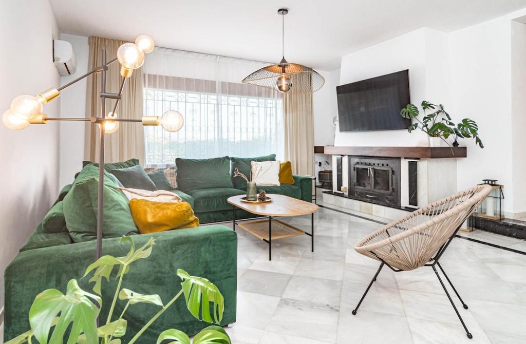 GRR - Elegant Villa with Exclusive Private Pool - 3