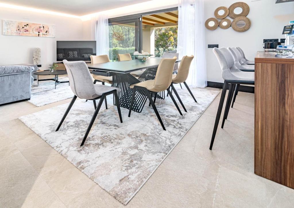 ML2B1- Stunning holiday home in Marbella - 4