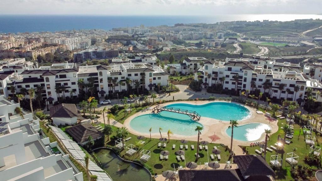 LAE11.2D - Large terrace with stunning views - 3