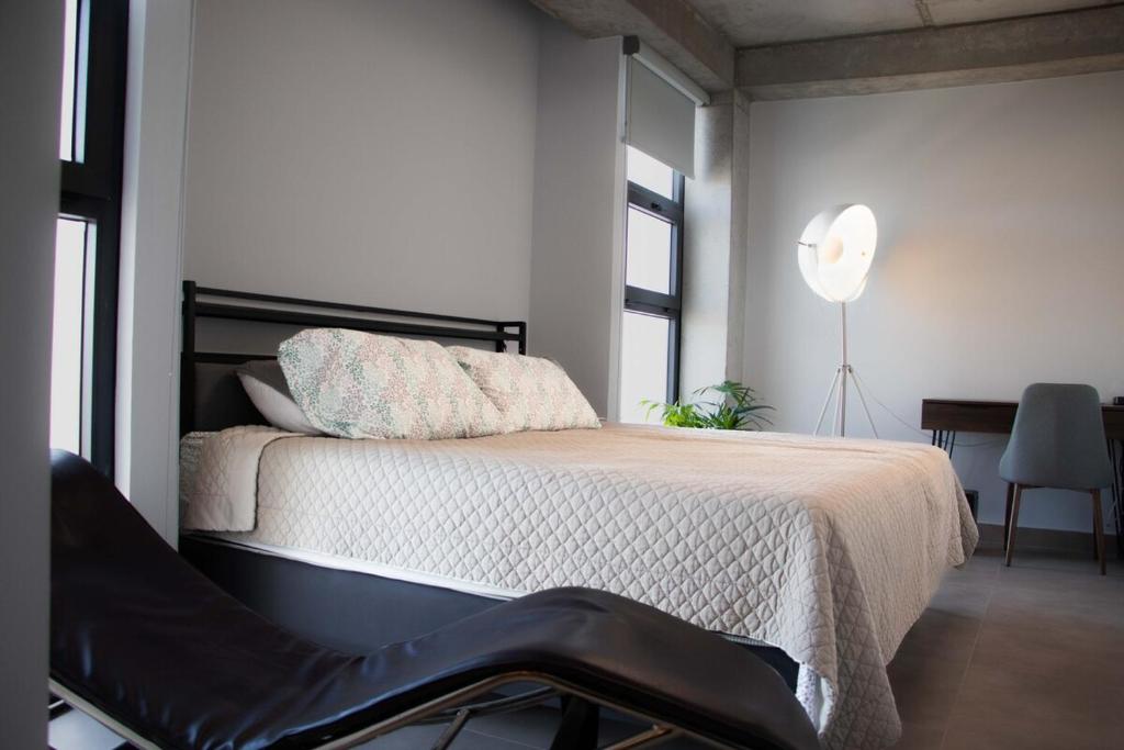 Downtown 2 bedroom apartment - 1