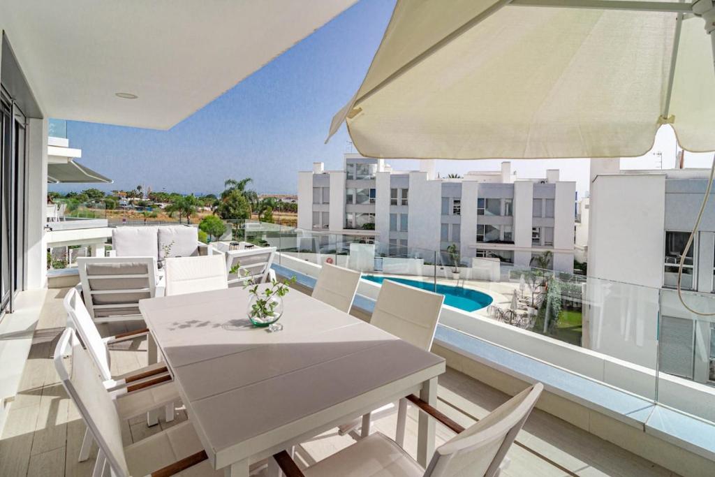 LM11.1A- Modern flat amazing views - 1