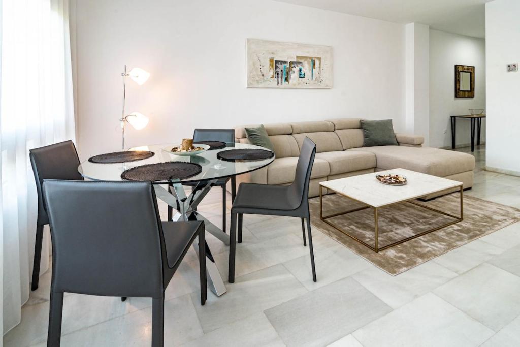 PR20 - Good located flat Puerto Banus - 5