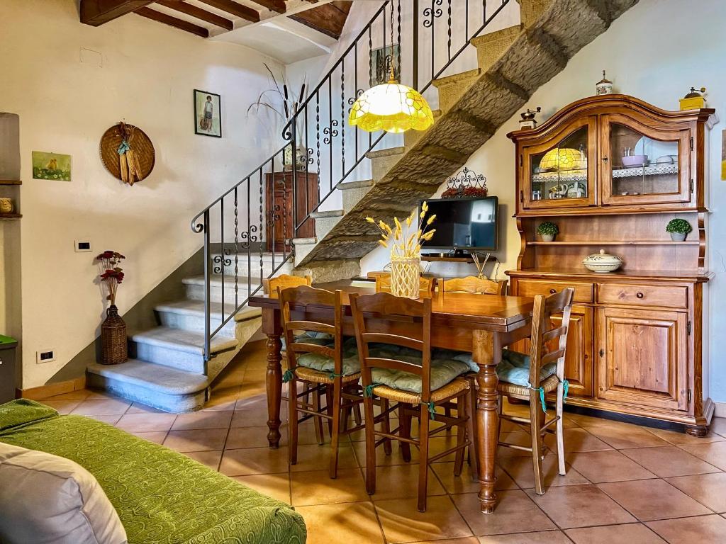 Un Angolo nel Borgo - 1