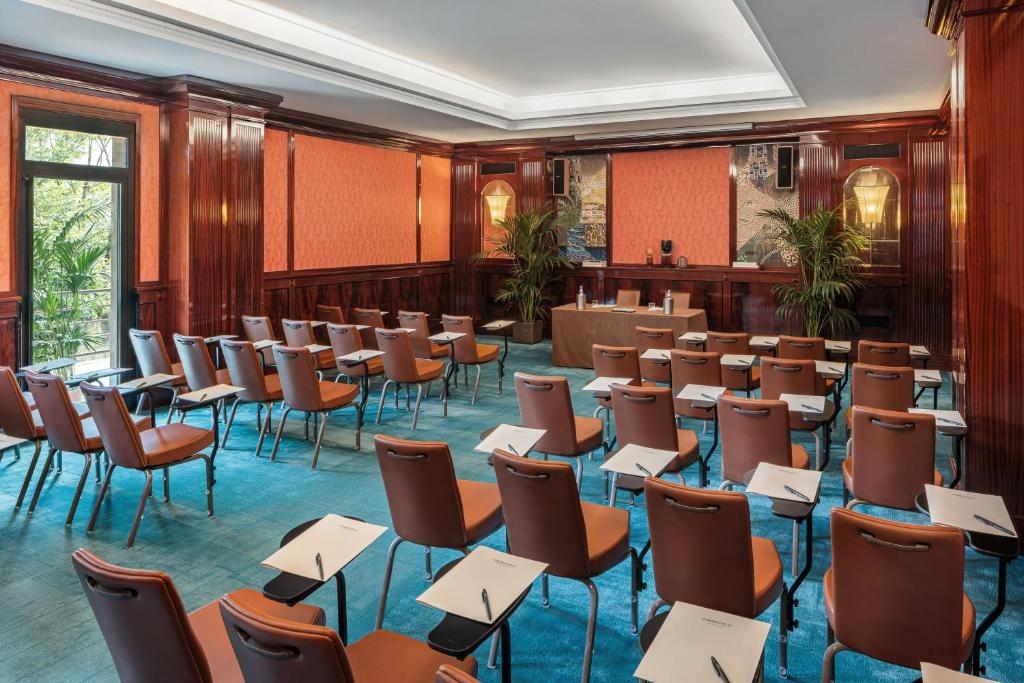 Tárgyalóterem/bálterem